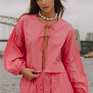 Daily Drills Poplin Tie Top in Pucker